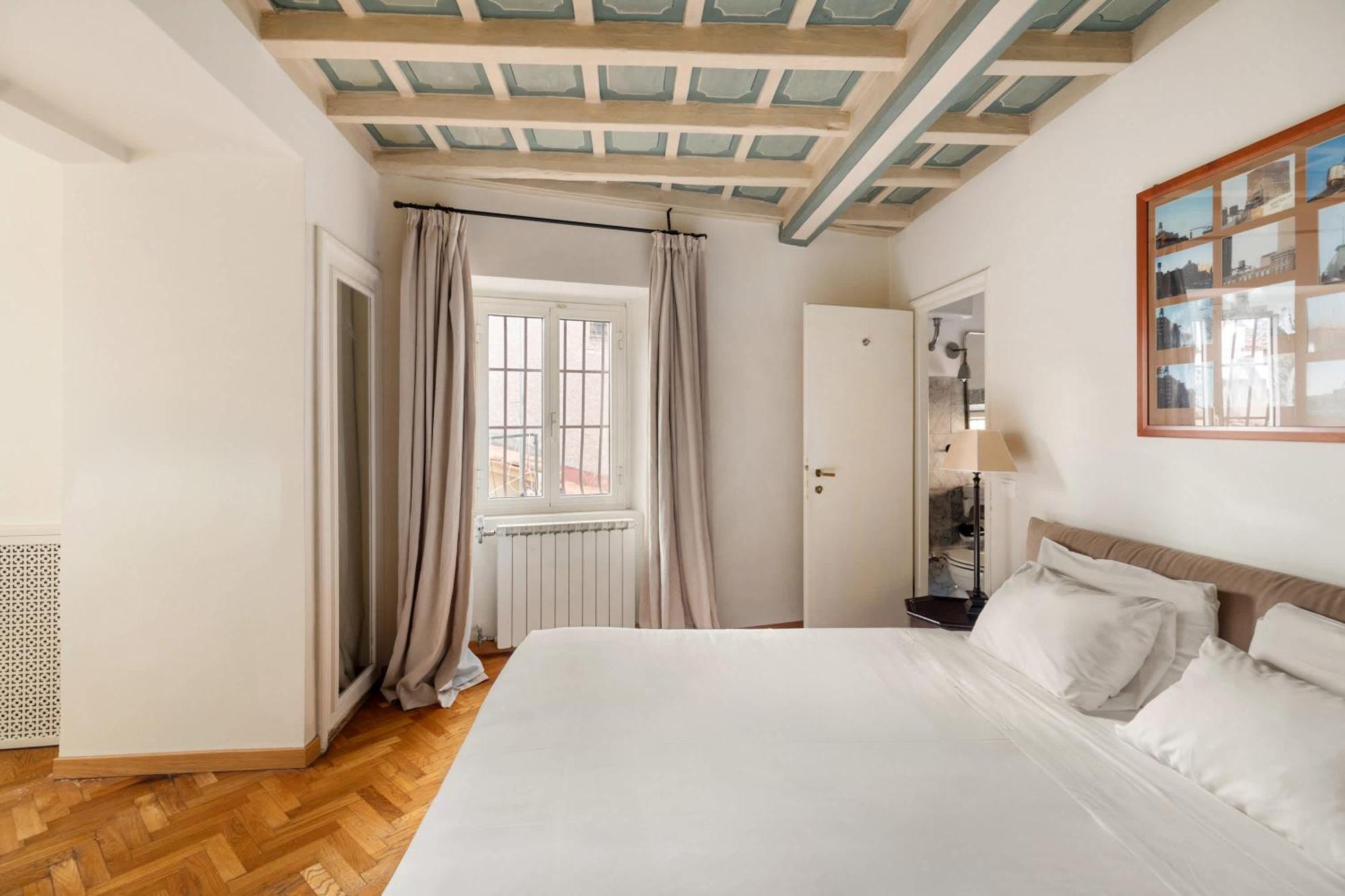 Pantheon Classic By Romeloft Apartment